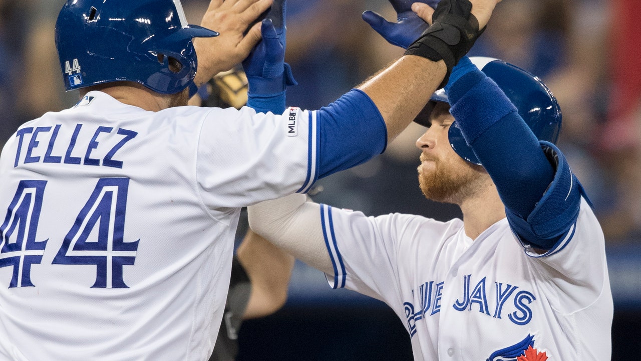 Blue Jays hit 3 home runs off Chris Sale, beat Red Sox 6-3